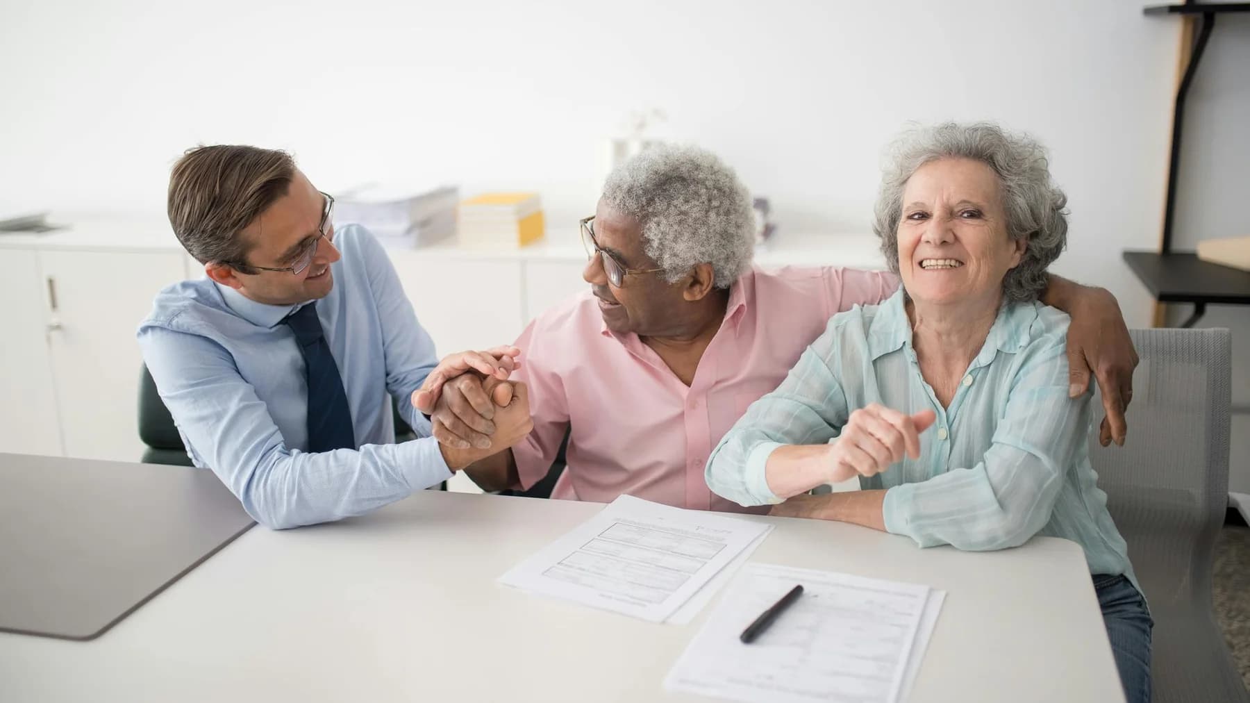 Melissa Boone reviewing insurance coverage options with clients in Mesa, Arizona
